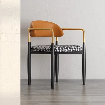 מעצב נורדי כסאות אוכל יוקרתיים מתכת בודדים חדר האוכל כורסה עיצוב סלון Sillas Comedor ריהוט למטבח MQ50CY