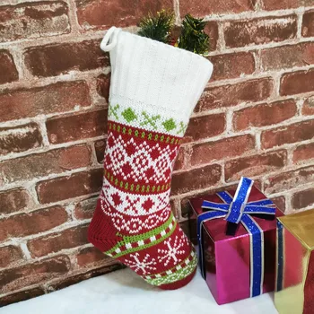 סרוגים גרבי חג המולד מתנת חג המולד לילדים מתנות שקיות להתייחס ממתקים שקיות הביתה עץ חג המולד תפאורה השנה החדשה 2023