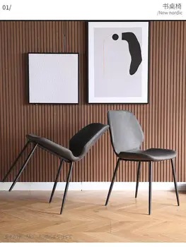 סקנדינבי מינימליסטי ברזל, שולחן אוכל, כיסא השולחן בבית הכיסא משענת כיסא איפור מודרני מסעדה אור יוקרה האוכל הכיסא